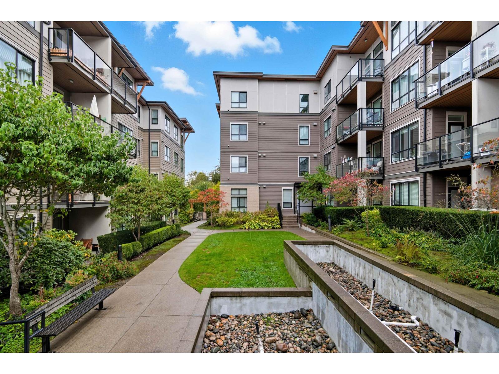 206 15388 105 Avenue, Surrey, British Columbia  V3R 0C4 - Photo 36 - R3058671