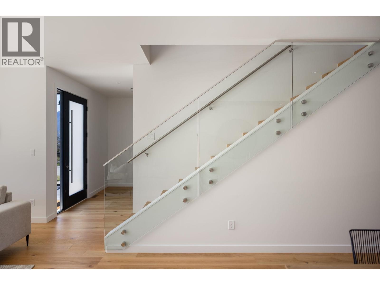 2943 Huckleberry Drive, Squamish, British Columbia  V8B 1B2 - Photo 16 - R3048711