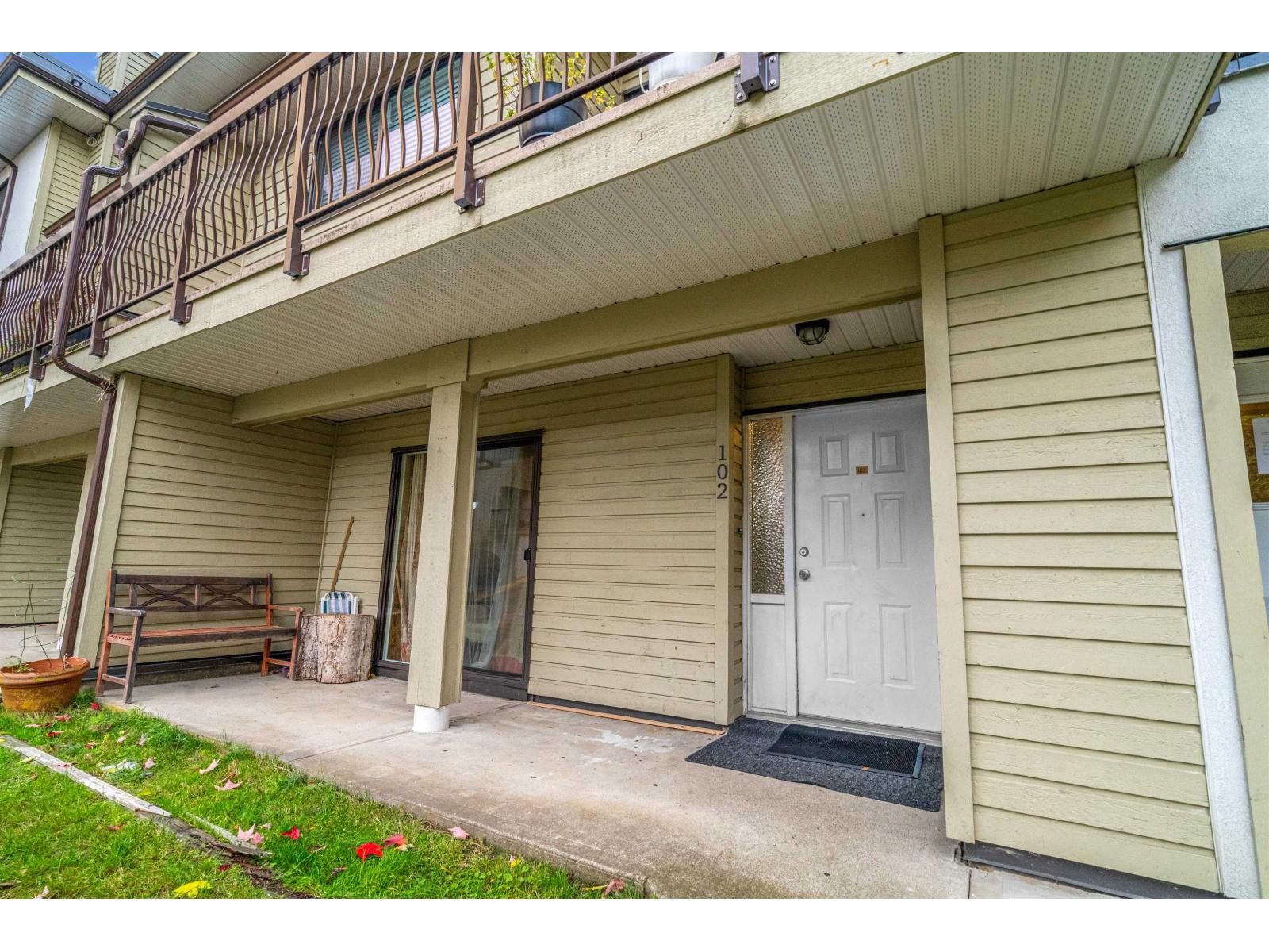 102 7150 133 Street, Surrey, British Columbia V3W 7Z7 - Photo 3 - R3058040