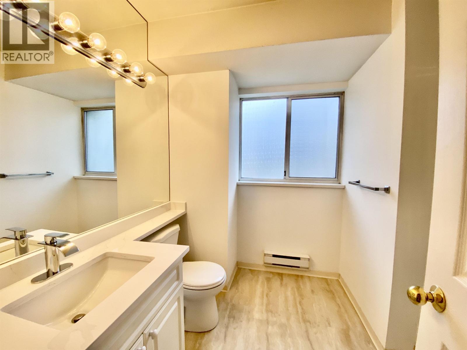 30 7128 18th Avenue, Burnaby, British Columbia  V3N 1H1 - Photo 9 - R3062799