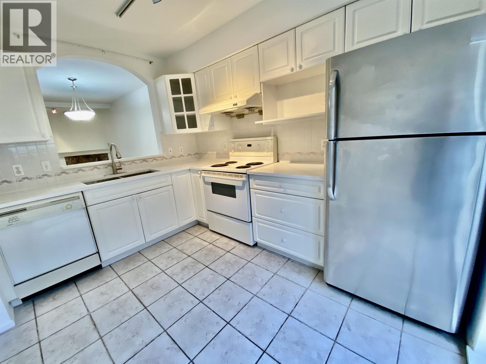 30 7128 18th Avenue, Burnaby, British Columbia  V3N 1H1 - Photo 4 - R3062799