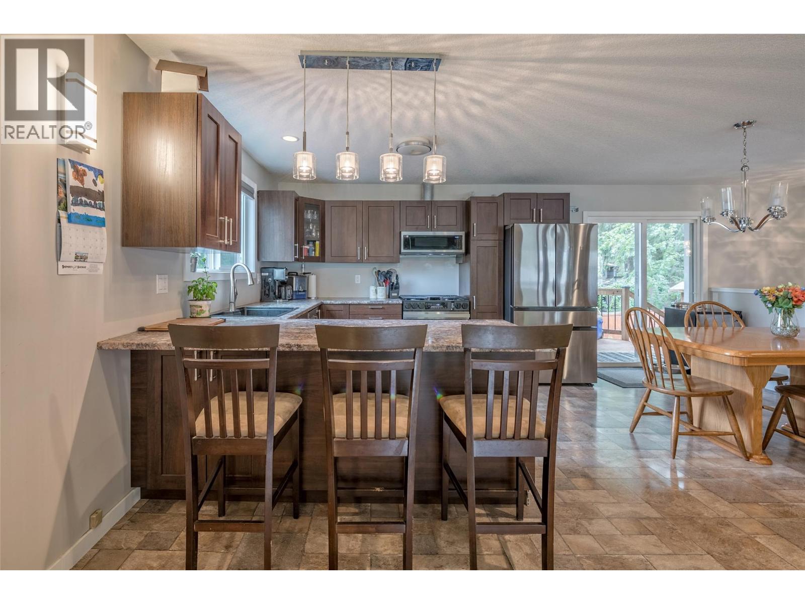 3286 Upper Mcleod Road, Spallumcheen, British Columbia  V4Y 0S6 - Photo 9 - 10353790