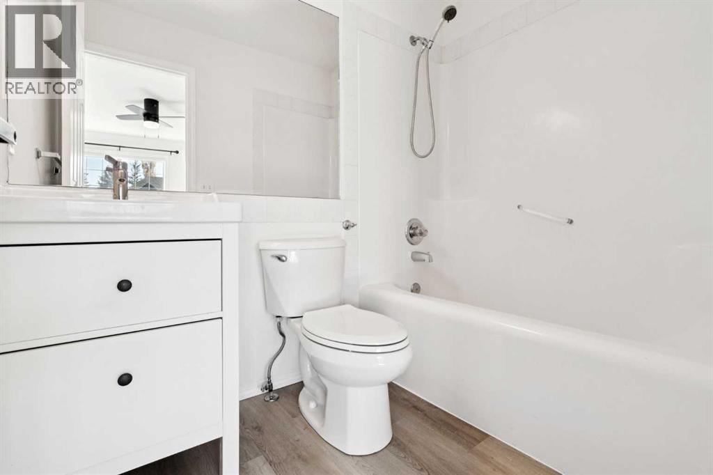 19, 15 Rocky Ridge Gate Nw, Calgary, Alberta  T3G 4P6 - Photo 27 - A2265163