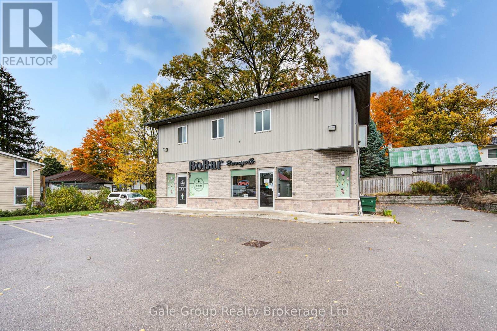 257 Dundas Street, Woodstock, Ontario  N4S 1A9 - Photo 1 - X12487057