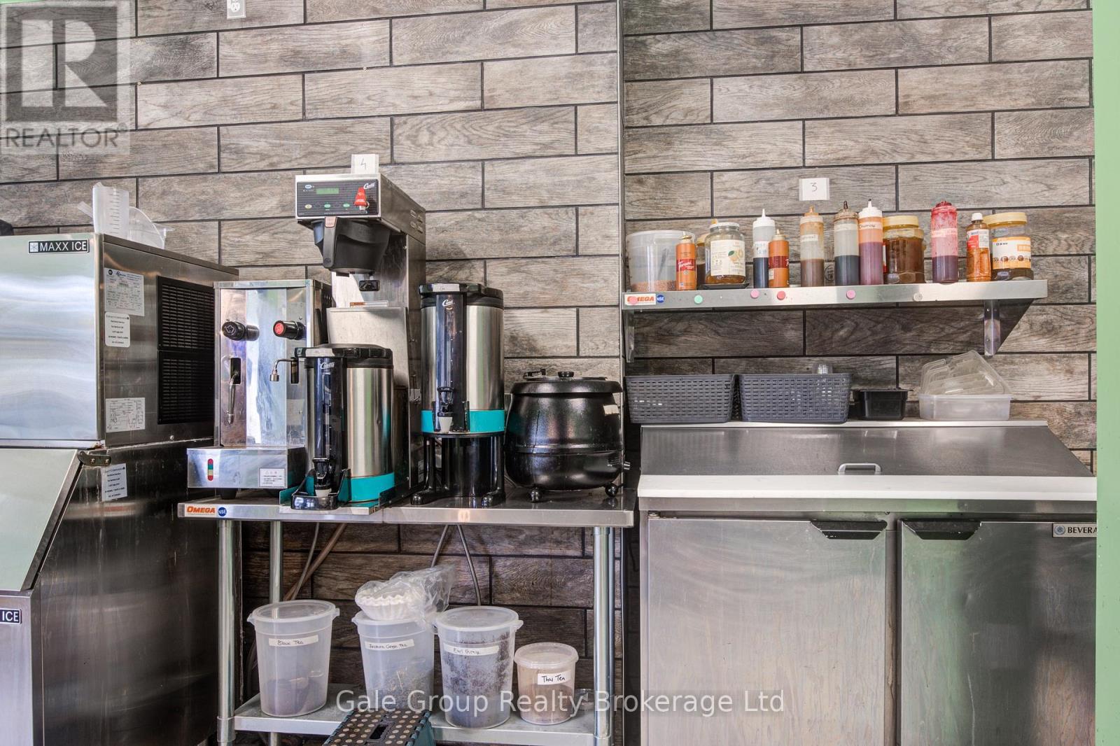 257 Dundas Street, Woodstock, Ontario  N4S 1A9 - Photo 30 - X12487057