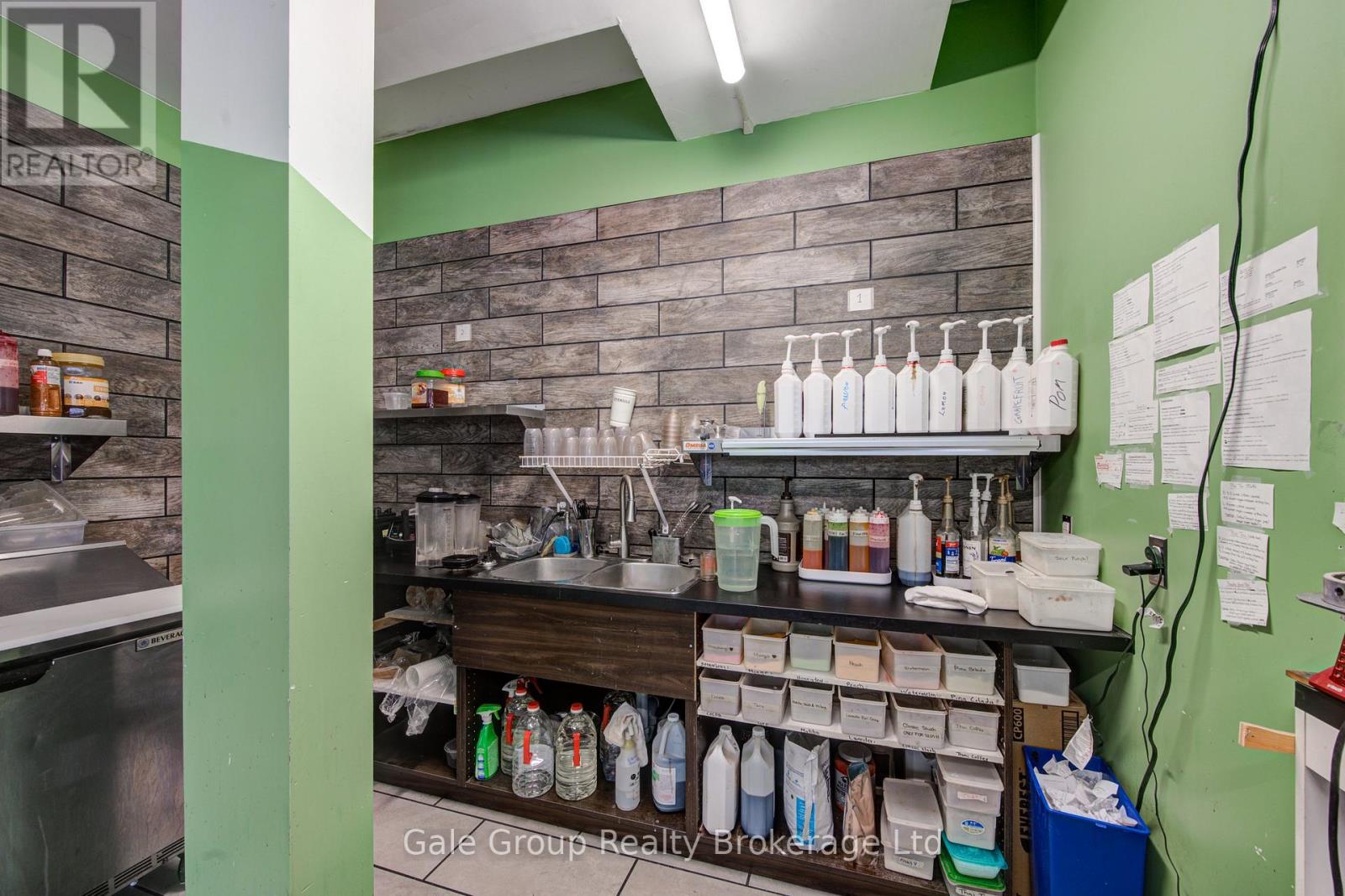 257 Dundas Street, Woodstock, Ontario  N4S 1A9 - Photo 31 - X12487057