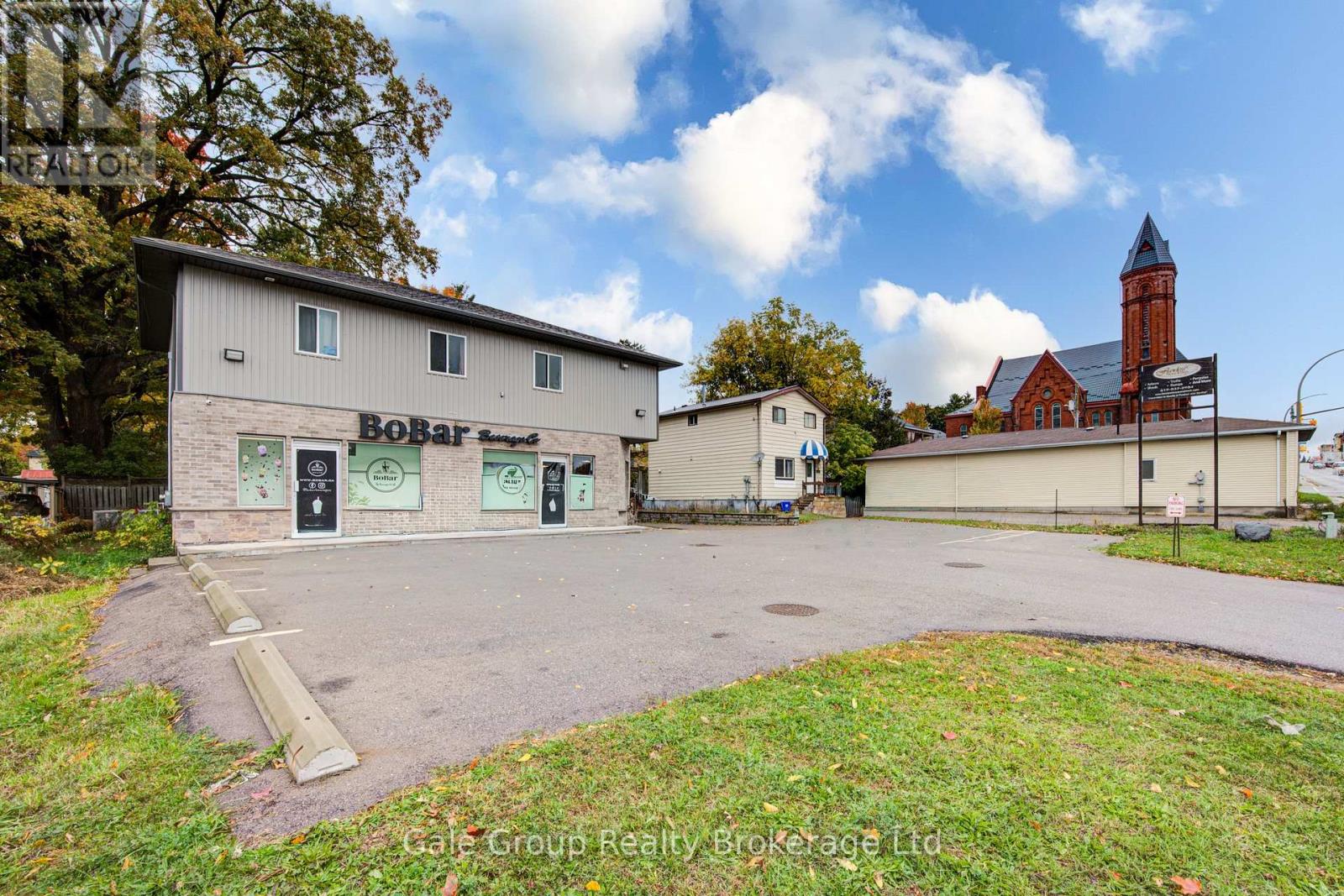 257 Dundas Street, Woodstock, Ontario  N4S 1A9 - Photo 5 - X12487057