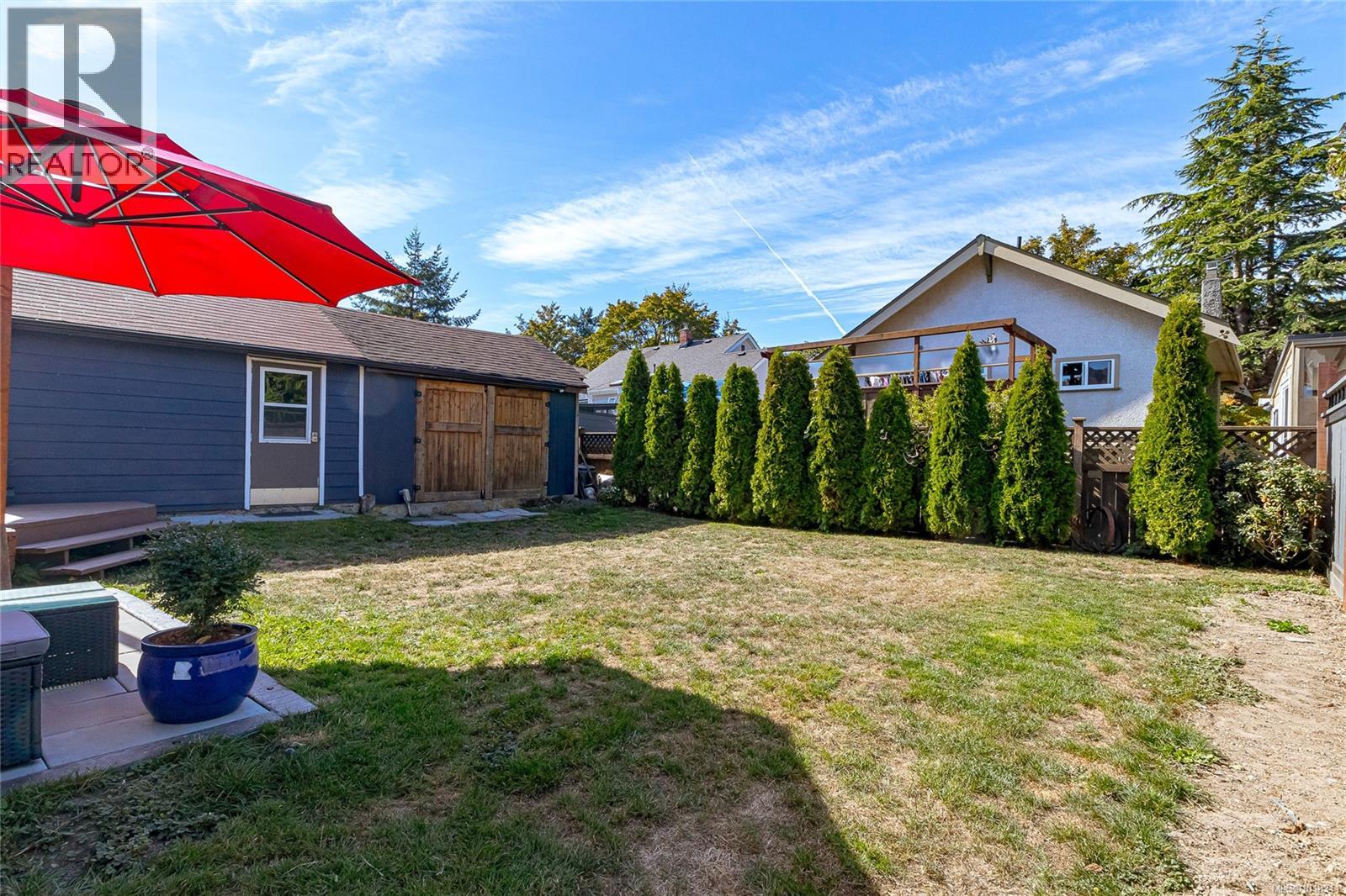 3066 Carroll St, Victoria, British Columbia  V9A 1P9 - Photo 40 - 1018341