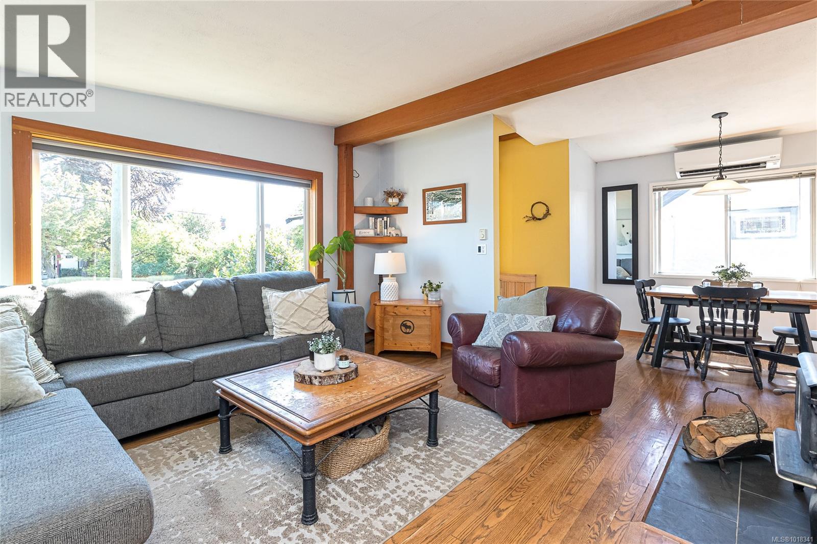 3066 Carroll St, Victoria, British Columbia  V9A 1P9 - Photo 7 - 1018341