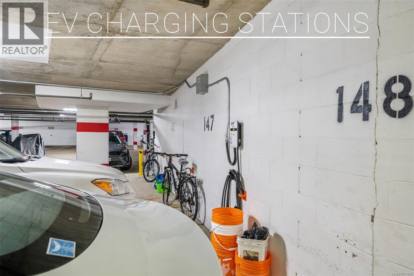 1002 327 Maitland St, Victoria, British Columbia  V9A 7G7 - Photo 33 - 1017976