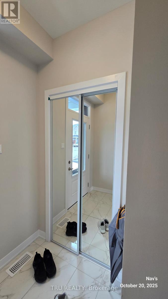 887 Andesite Terrace, Ottawa, Ontario  K2J 7H5 - Photo 3 - X12485493