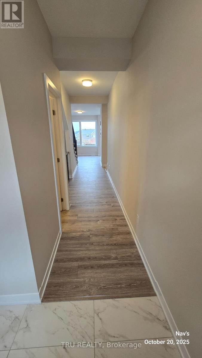 887 Andesite Terrace, Ottawa, Ontario  K2J 7H5 - Photo 4 - X12485493