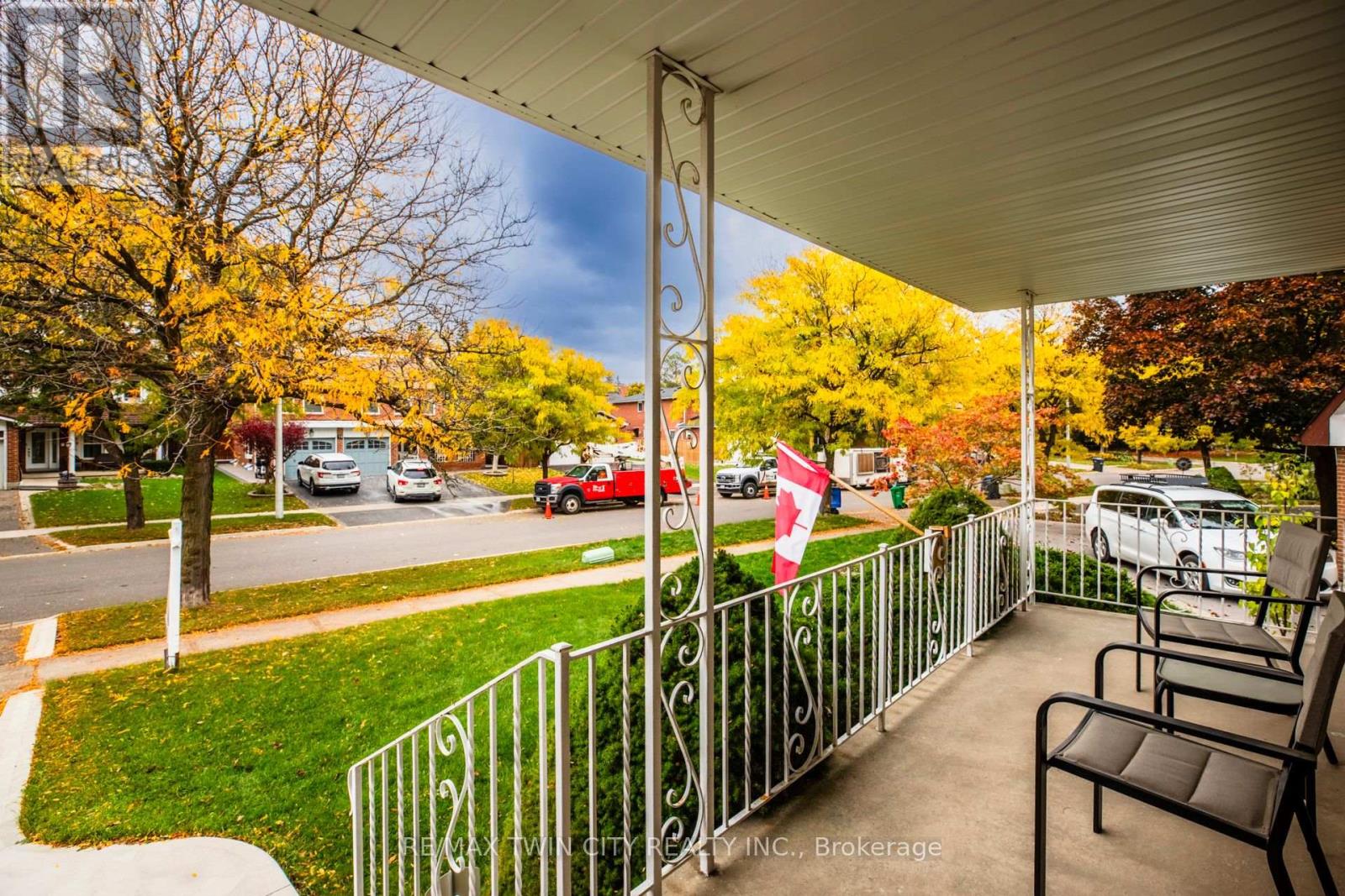 20 Manorcrest Street, Brampton, Ontario  L6S 2X1 - Photo 10 - W12476825