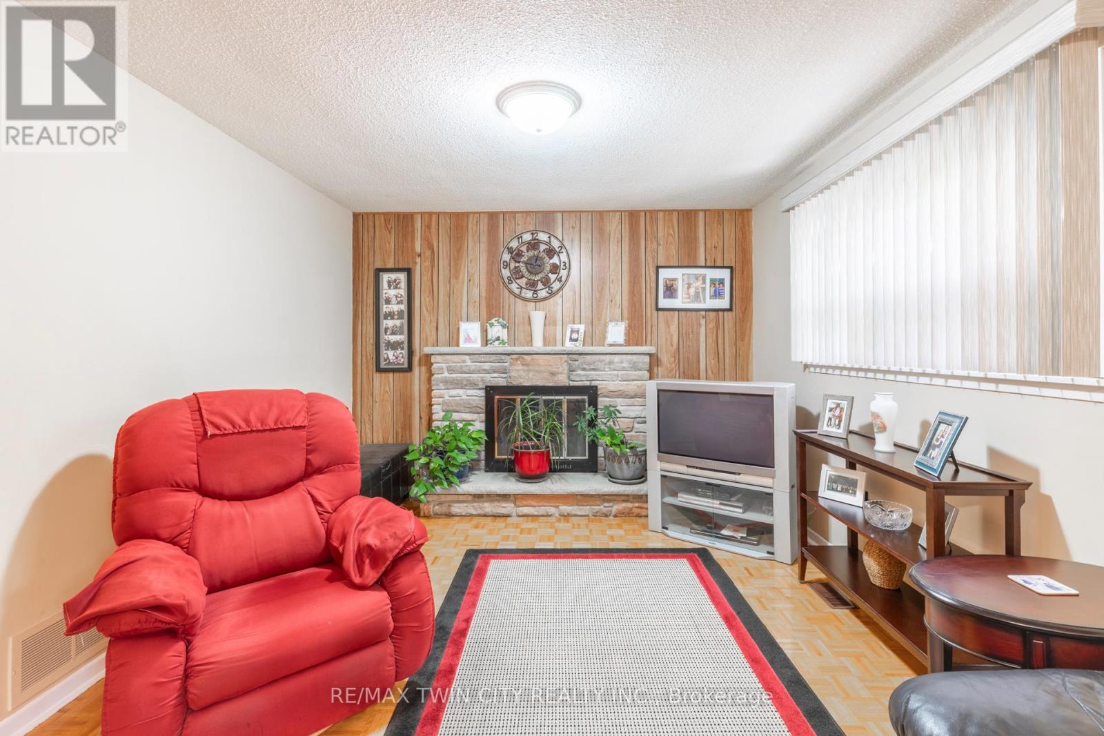 20 Manorcrest Street, Brampton, Ontario  L6S 2X1 - Photo 32 - W12476825