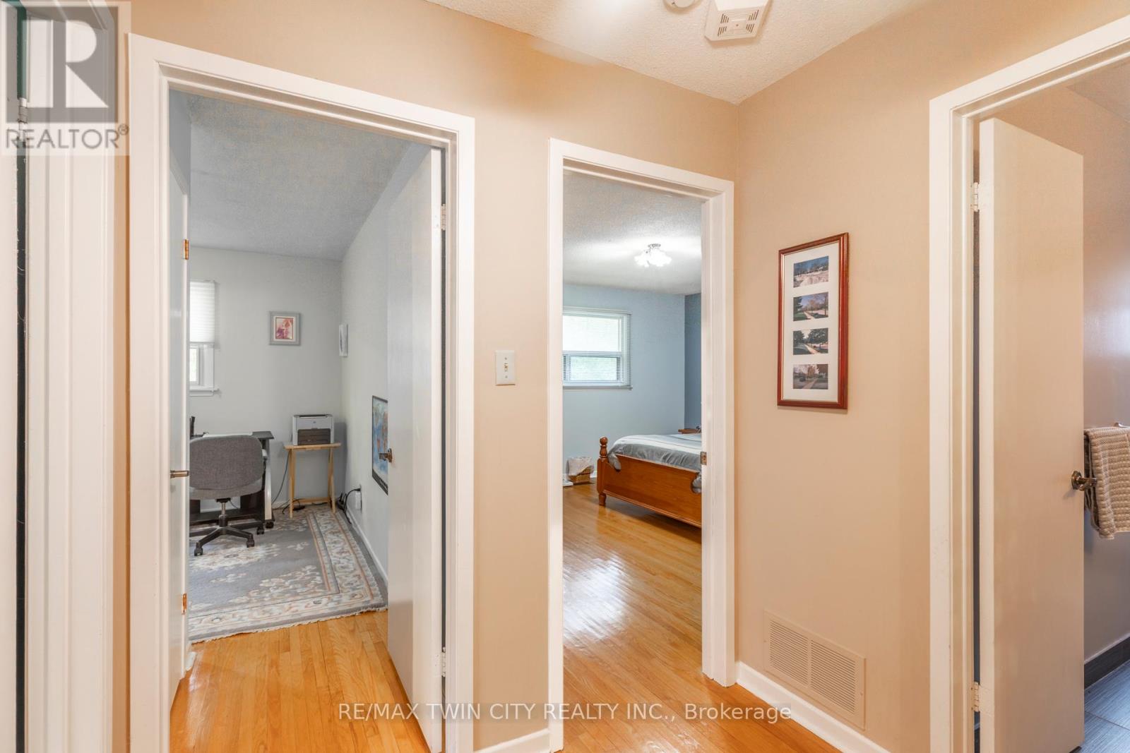 20 Manorcrest Street, Brampton, Ontario  L6S 2X1 - Photo 43 - W12476825