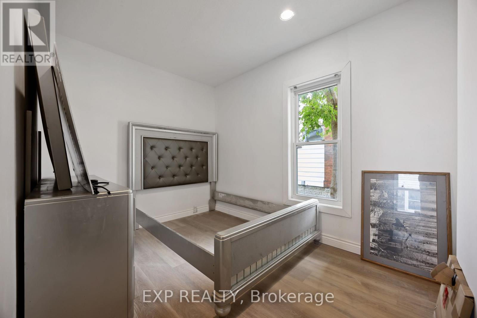 173 Brock Street S, Sarnia, Ontario  N7T 2W3 - Photo 18 - X12487033