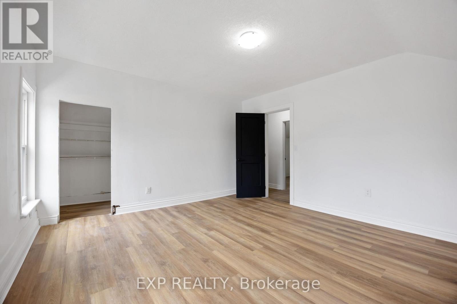 173 Brock Street S, Sarnia, Ontario  N7T 2W3 - Photo 27 - X12487033