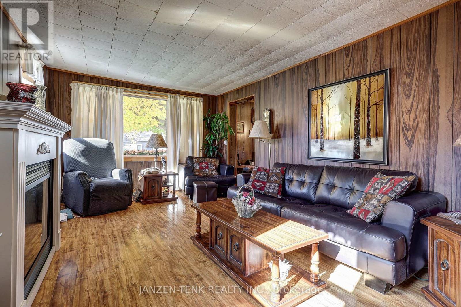 24 Chatham Street, Bayham, Ontario  N0J 1T0 - Photo 19 - X12487062