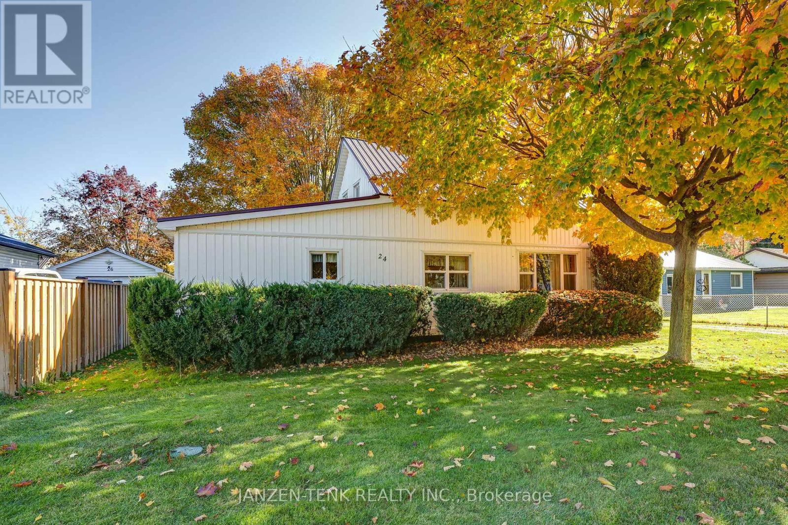 24 Chatham Street, Bayham, Ontario  N0J 1T0 - Photo 2 - X12487062