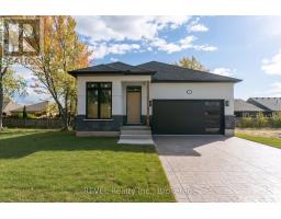 11 STICKLES STREET, Pelham, Ontario