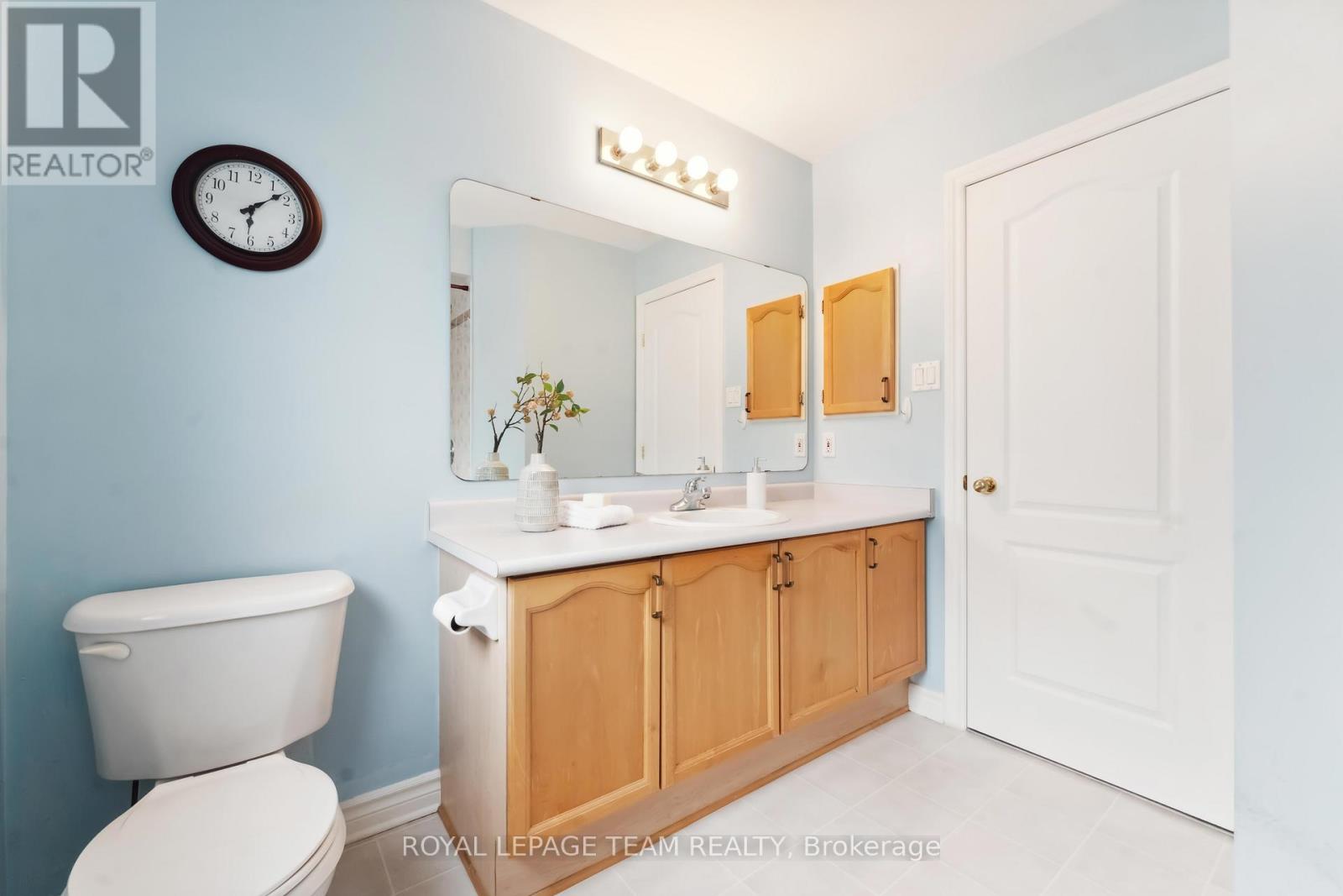 39 Vermont Avenue, Ottawa, Ontario  K2G 6M2 - Photo 36 - X12487052