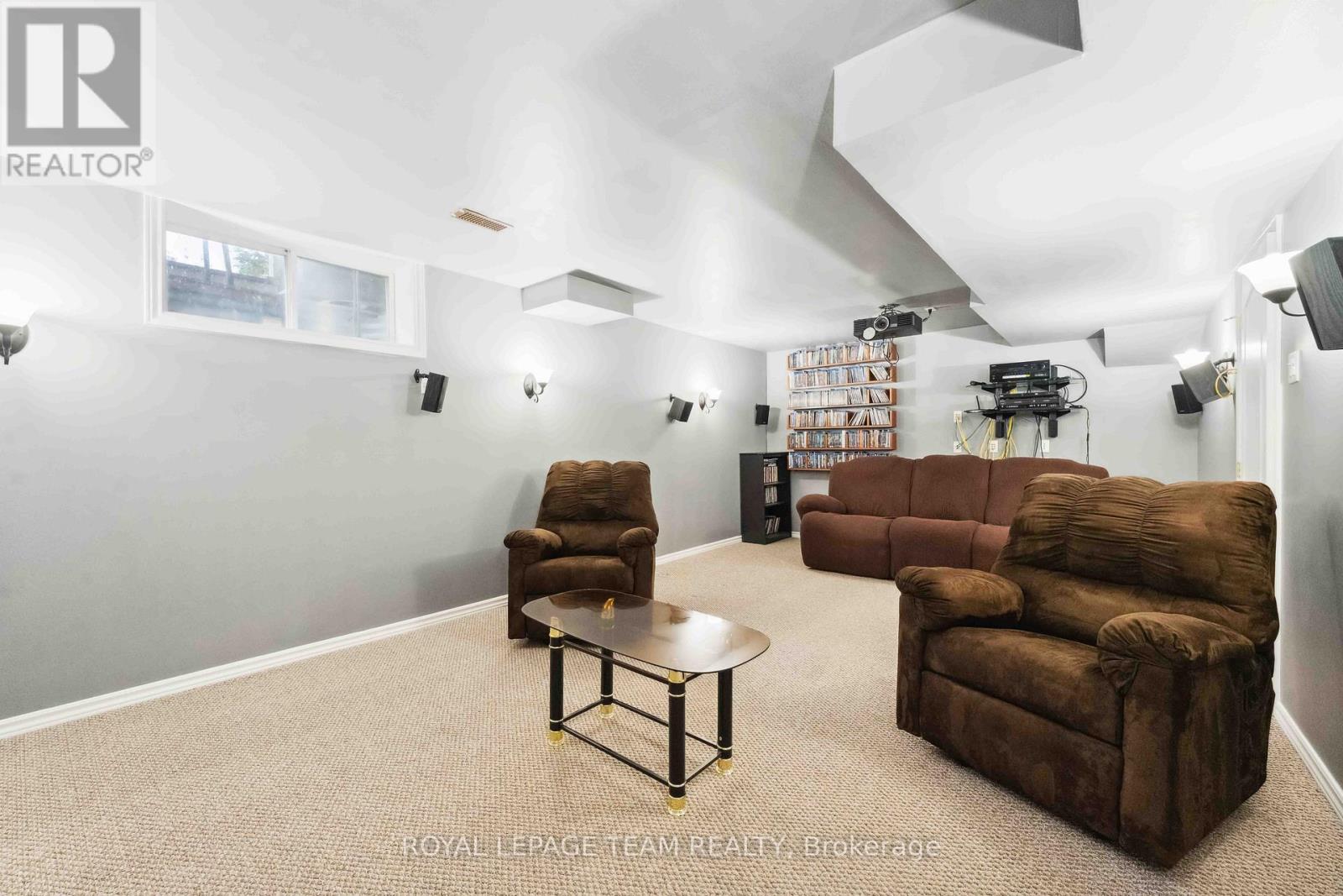 39 Vermont Avenue, Ottawa, Ontario  K2G 6M2 - Photo 46 - X12487052