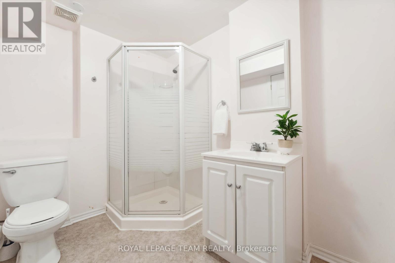 39 Vermont Avenue, Ottawa, Ontario  K2G 6M2 - Photo 47 - X12487052