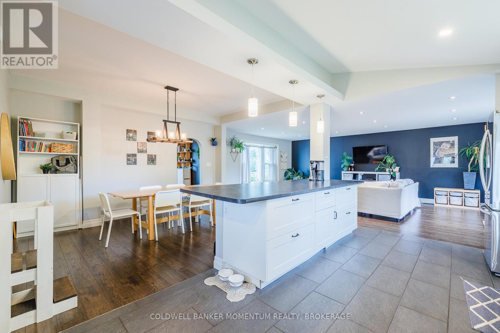 1344 Effingham Street, Pelham, Ontario  L0S 1M0 - Photo 16 - X12487055