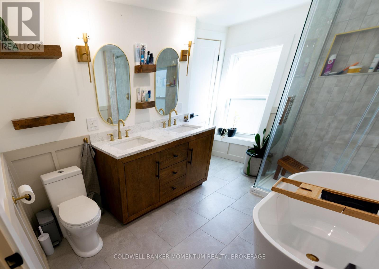 1344 Effingham Street, Pelham, Ontario  L0S 1M0 - Photo 34 - X12487055