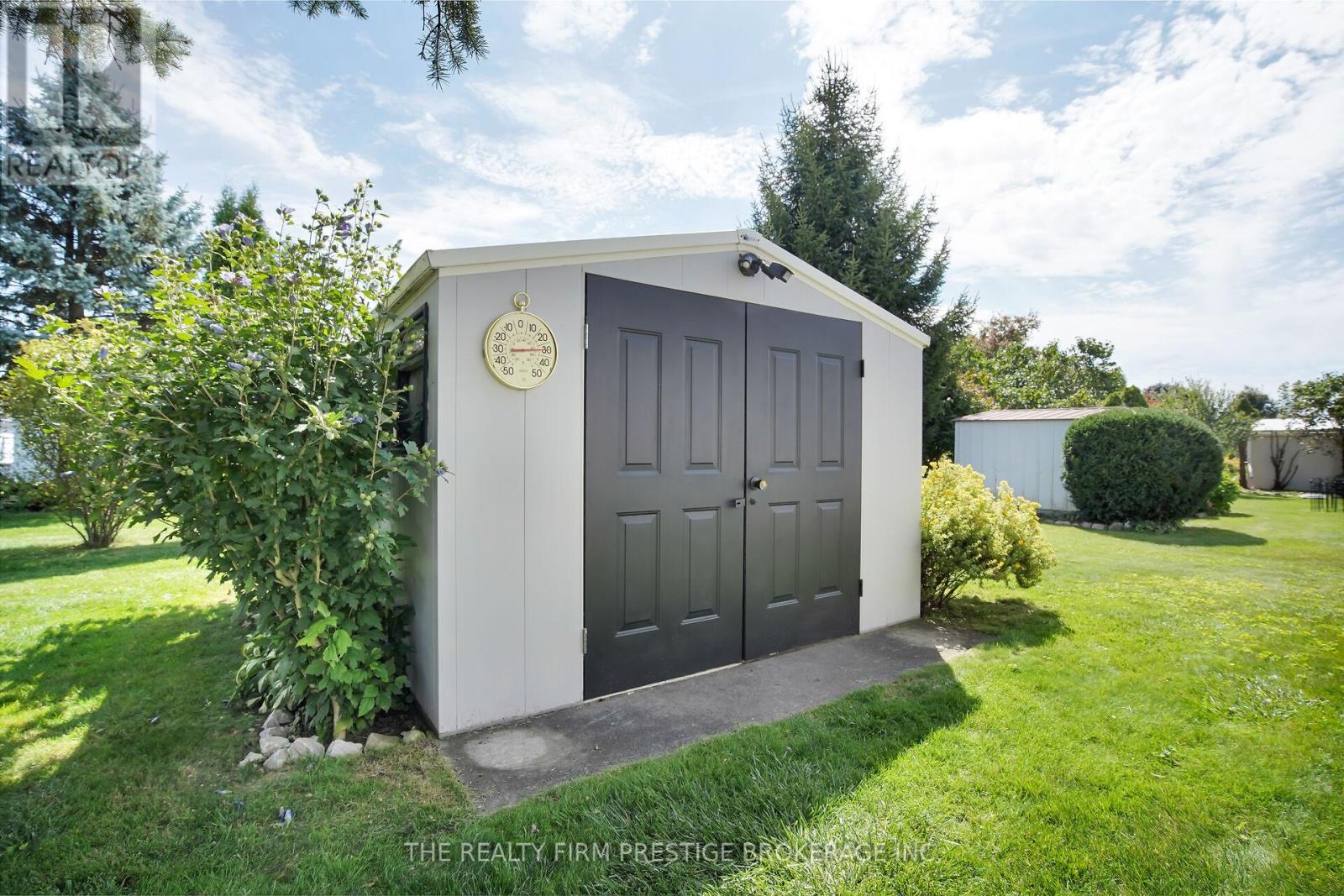 34 Miller St Street, Strathroy-Caradoc, Ontario  N7G 3K8 - Photo 19 - X12396331