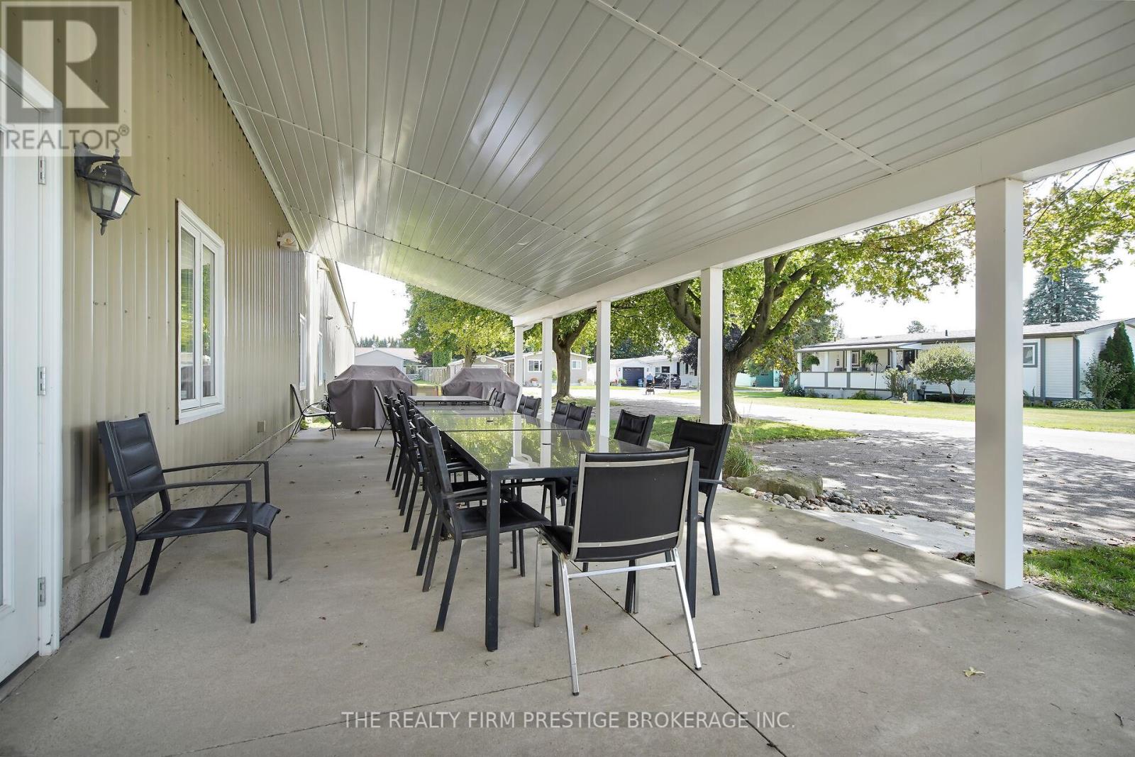 34 Miller St Street, Strathroy-Caradoc, Ontario  N7G 3K8 - Photo 24 - X12396331