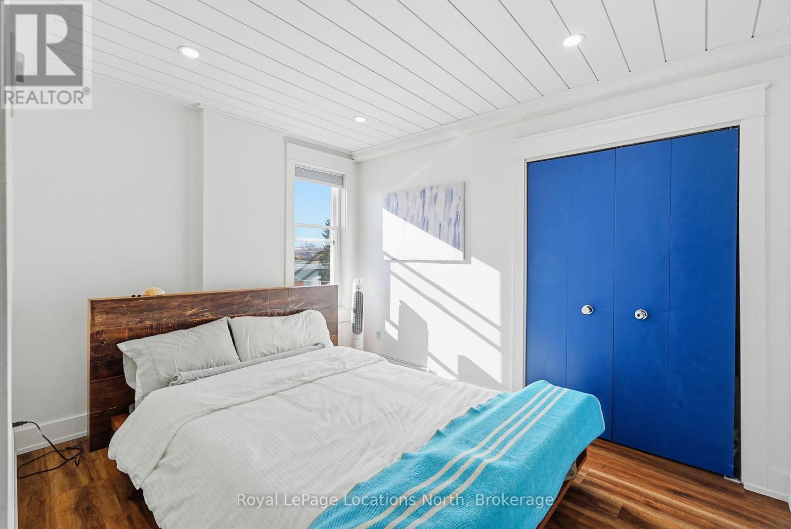 303 - 110 Sykes Street N, Meaford, Ontario  N4L 1S6 - Photo 7 - X12487067