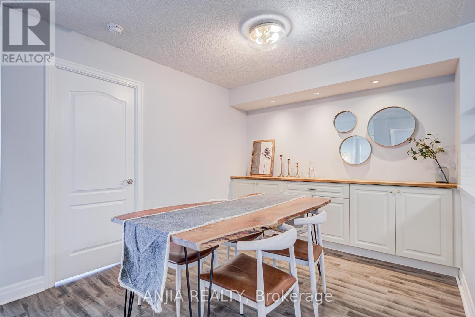 808 - 188 Doris Avenue, Toronto, Ontario  M2N 6Z5 - Photo 11 - C12487046