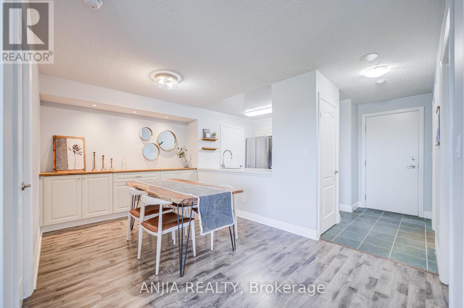 808 - 188 Doris Avenue, Toronto, Ontario  M2N 6Z5 - Photo 13 - C12487046