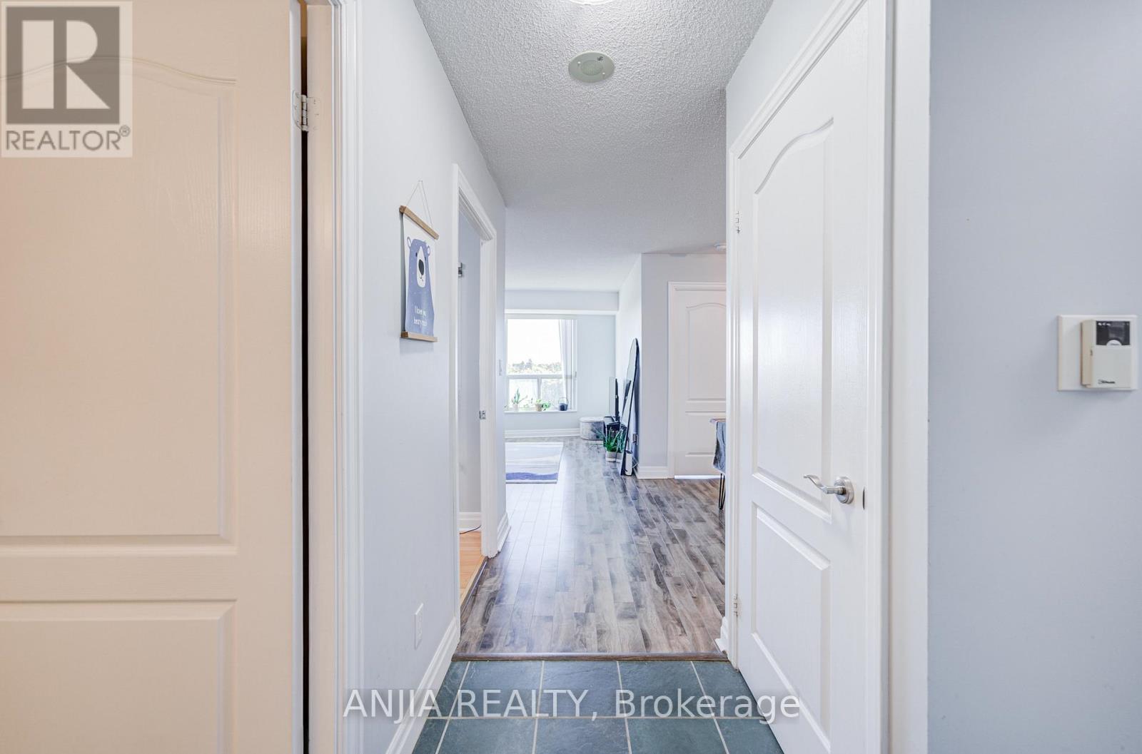 808 - 188 Doris Avenue, Toronto, Ontario  M2N 6Z5 - Photo 3 - C12487046