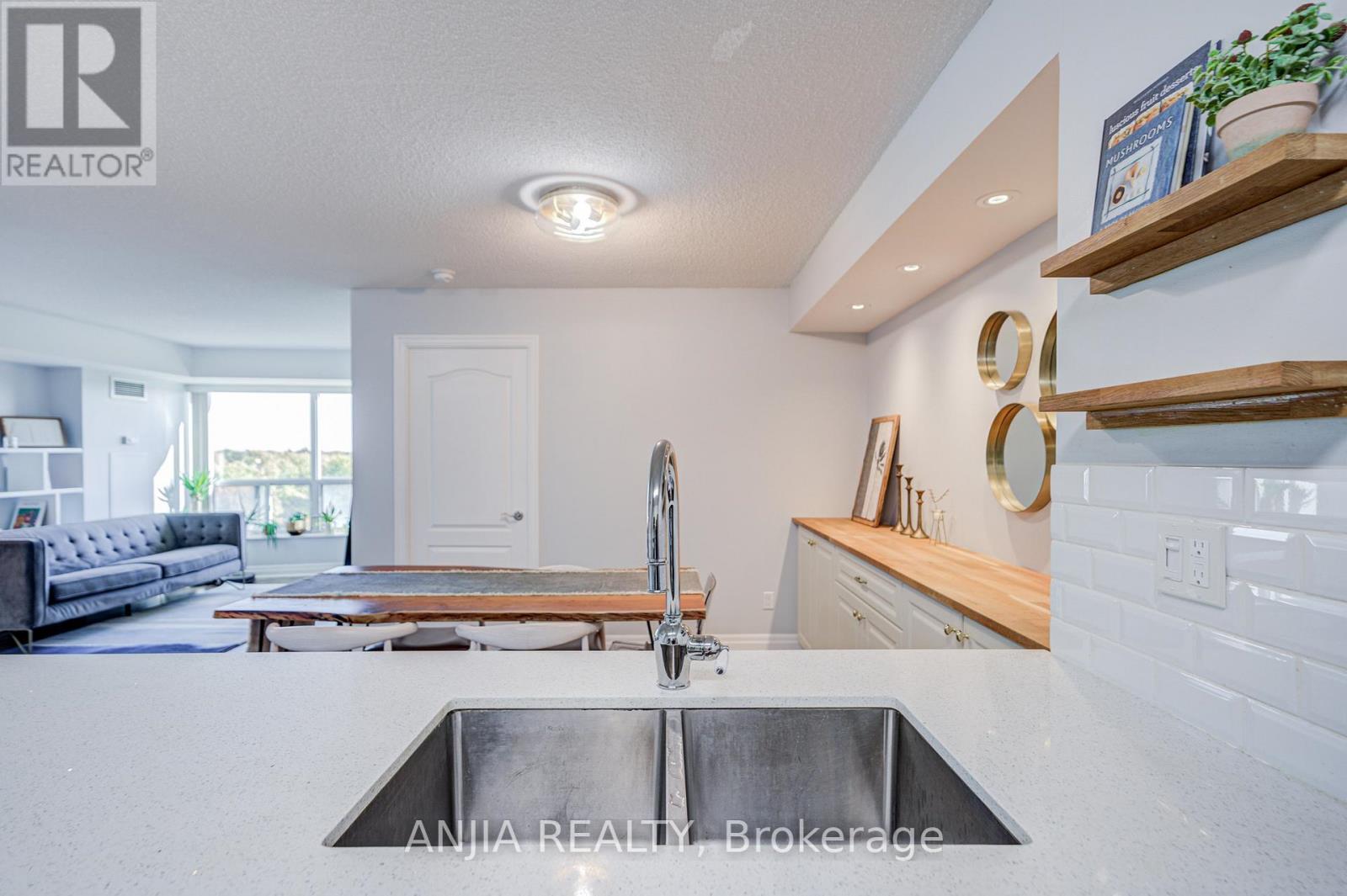 808 - 188 Doris Avenue, Toronto, Ontario  M2N 6Z5 - Photo 7 - C12487046