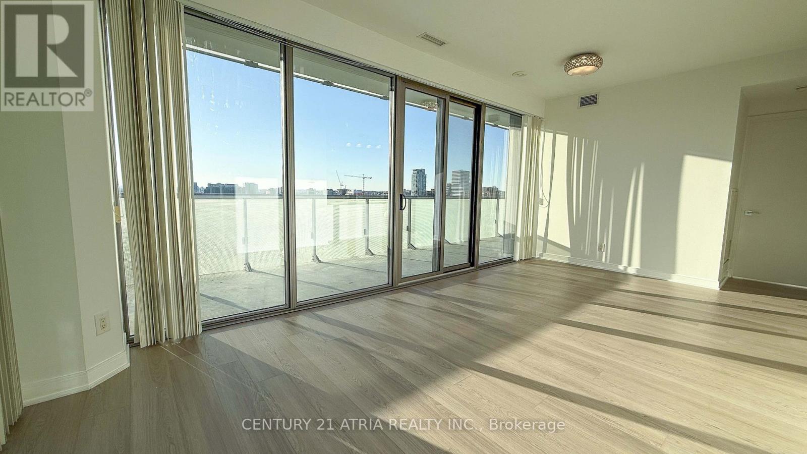 1805 - 57 St. Joseph Street, Toronto (Bay Street Corridor), Ontario  M5S 0C5 - Photo 11 - C12487058