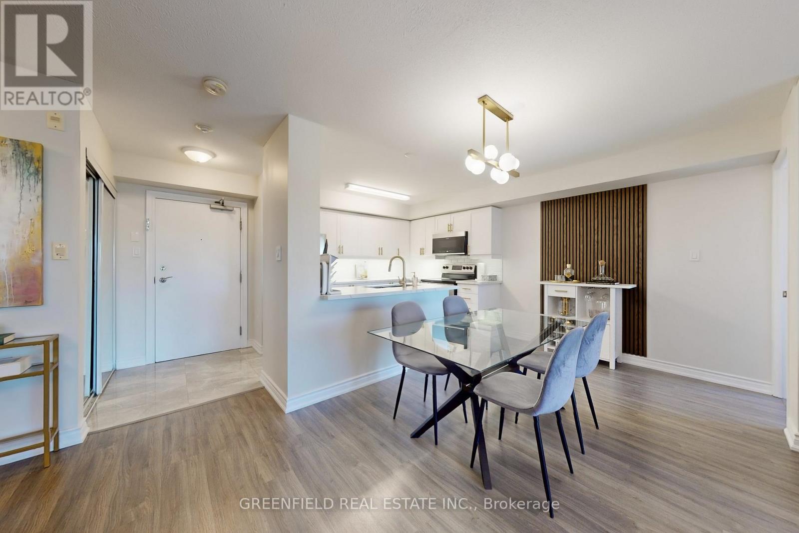 311 - 920 Sheppard Avenue W, Toronto (Bathurst Manor), Ontario  M3H 2T6 - Photo 7 - C12487065