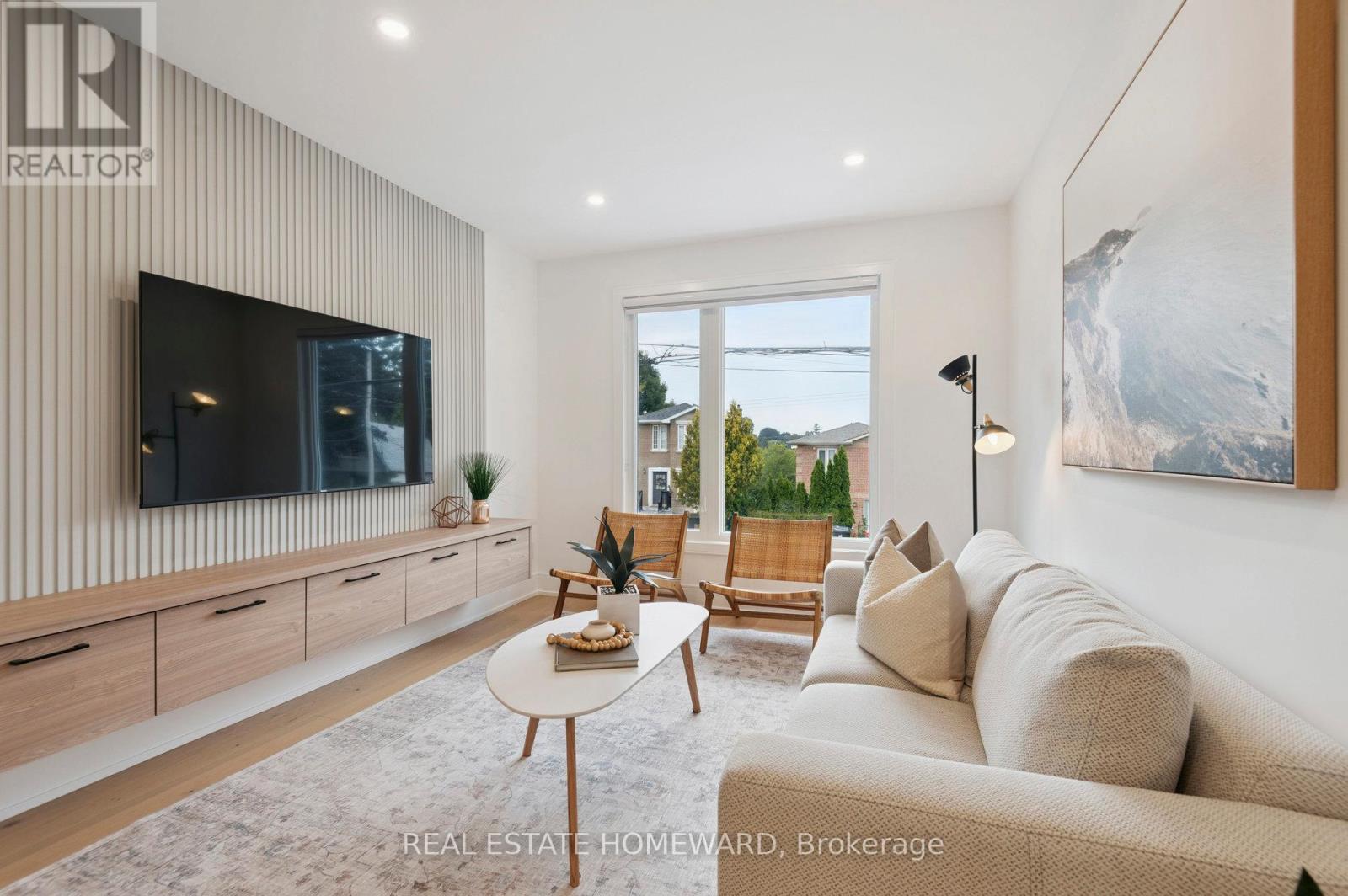 32 Westlake Crescent, Toronto, Ontario  M4C 2X2 - Photo 12 - E12487034