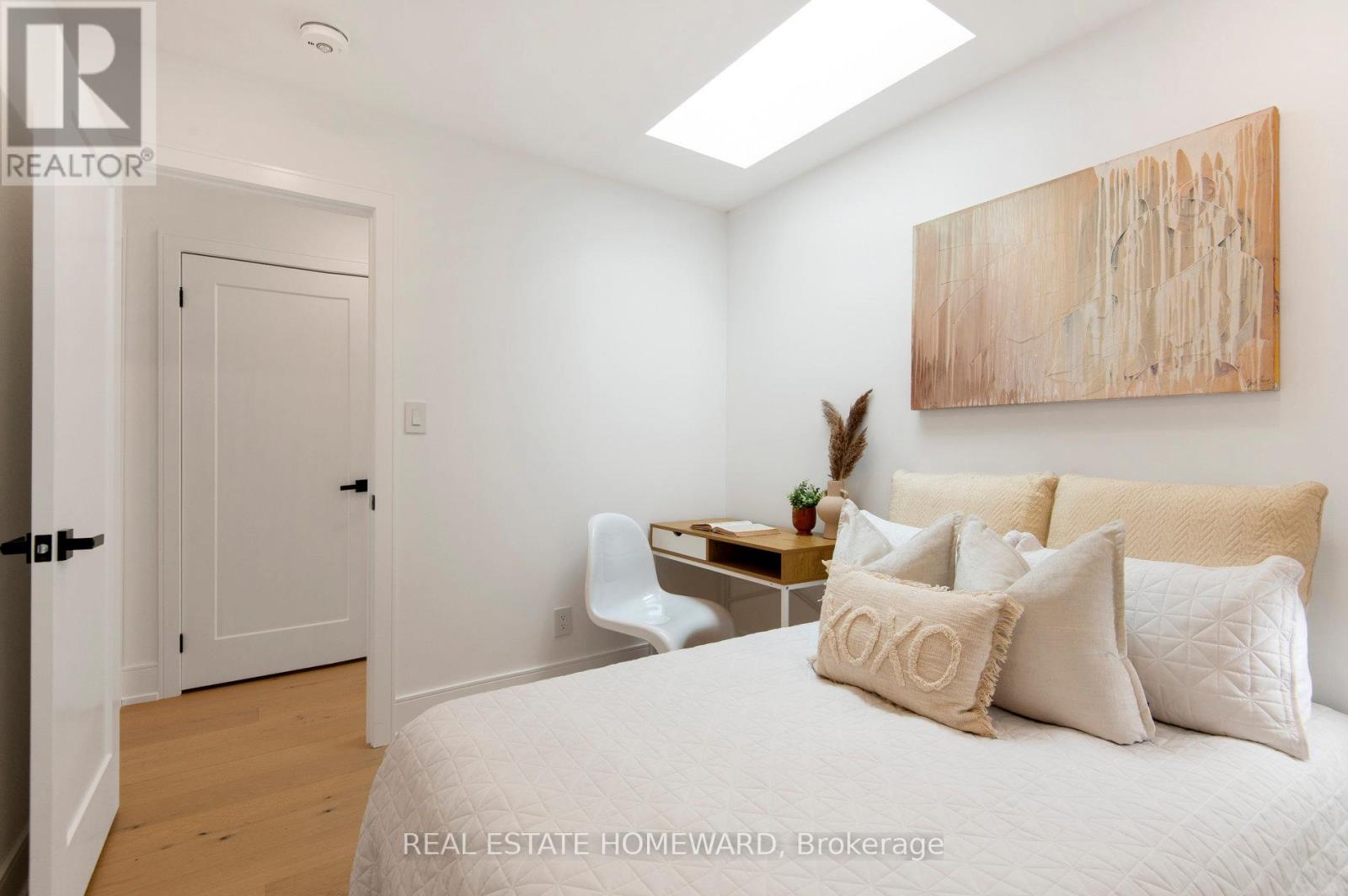 32 Westlake Crescent, Toronto, Ontario  M4C 2X2 - Photo 19 - E12487034