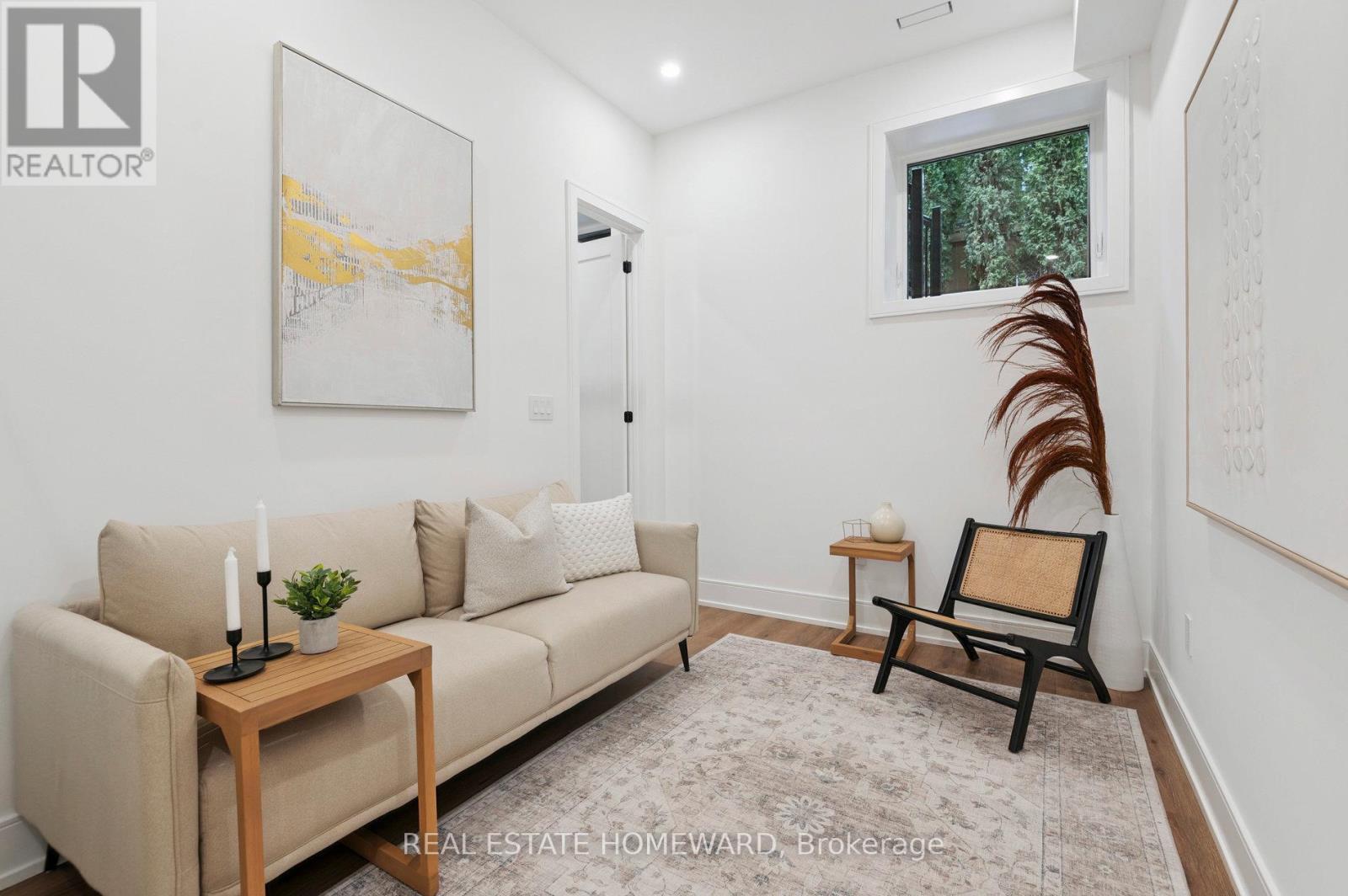 32 Westlake Crescent, Toronto, Ontario  M4C 2X2 - Photo 23 - E12487034