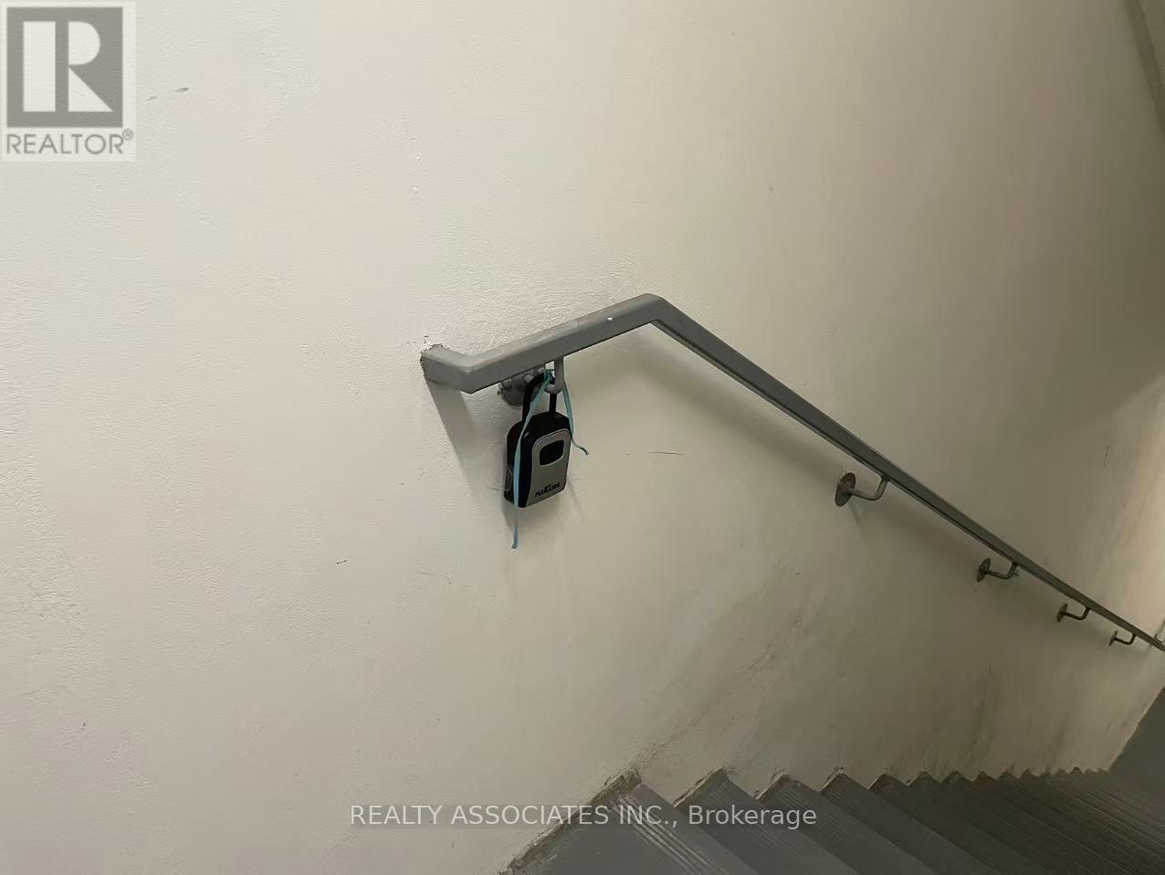 2505 - 3260 Sheppard Avenue, Toronto, Ontario  M1T 3K3 - Photo 11 - E12487047