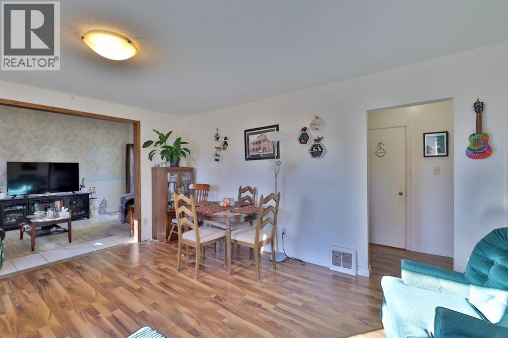 4616 46 Street, Camrose, Alberta  T4V 1G4 - Photo 3 - A2267344