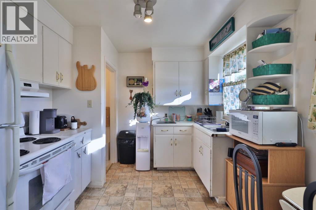 4616 46 Street, Camrose, Alberta  T4V 1G4 - Photo 5 - A2267344