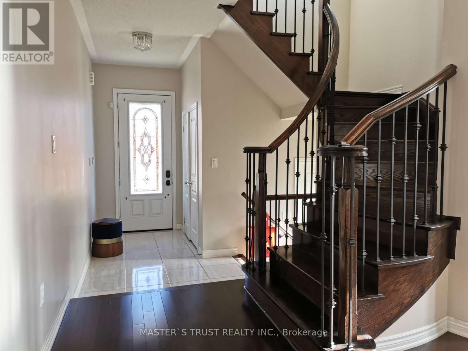 16 William Bartlett Drive, Markham, Ontario  L6C 0P6 - Photo 10 - N12487053