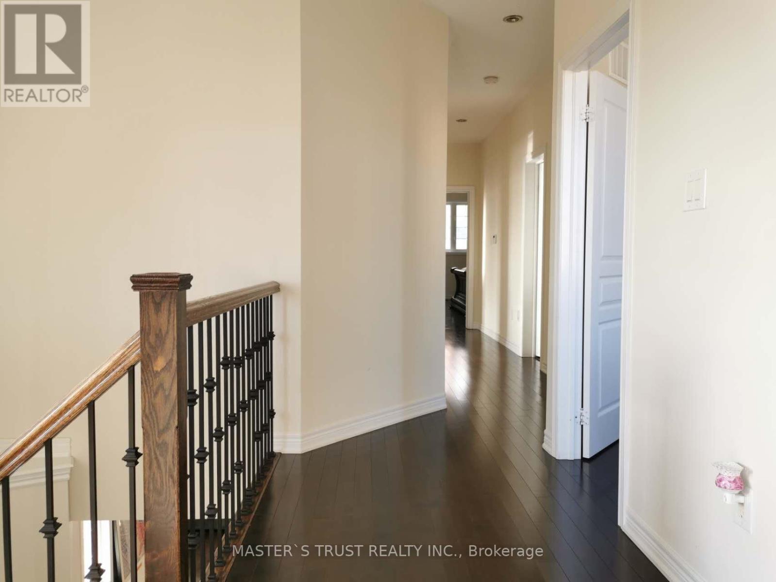 16 William Bartlett Drive, Markham, Ontario  L6C 0P6 - Photo 15 - N12487053