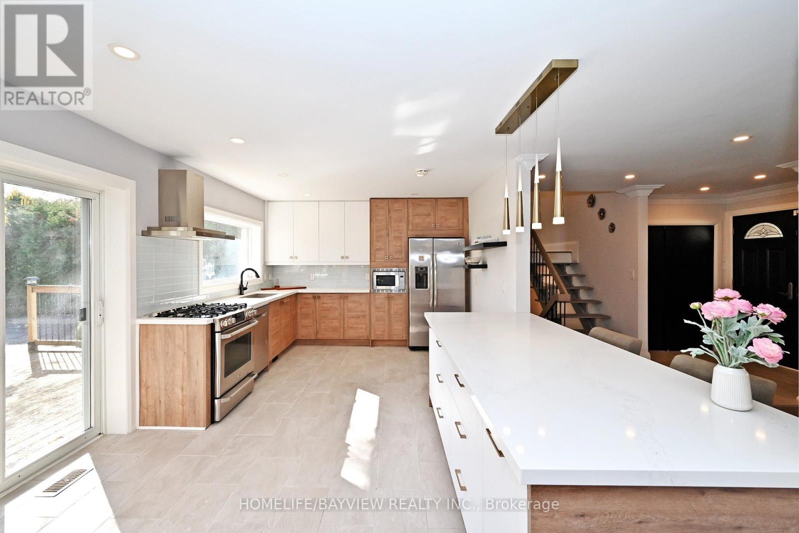 3 Wildrose Crescent, Markham, Ontario  L3T 1N6 - Photo 11 - N12487059