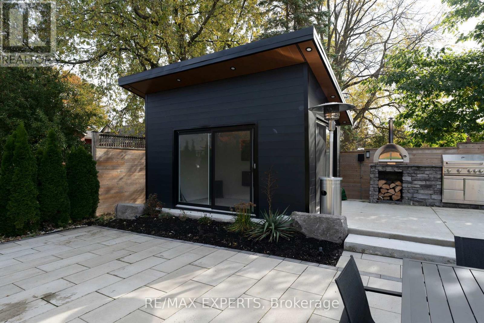 14 Henry Street, Essa (Thornton), Ontario  L0L 2N0 - Photo 15 - N12487064