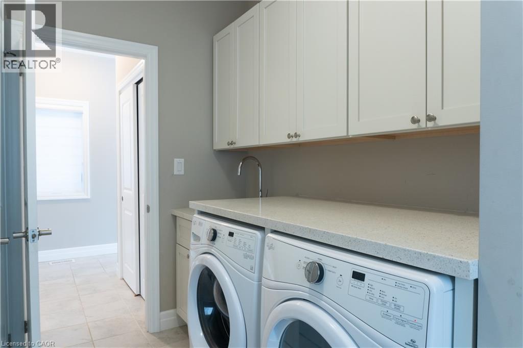 59 Pondcliffe Drive, Kitchener, Ontario  N2R 0M1 - Photo 3 - 40783867