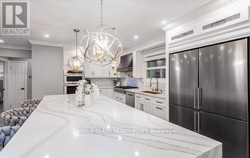 149 Allanhurst Drive, Toronto (Edenbridge-Humber Valley), Ontario  M9A 4K5 - Photo 15 - W12487035